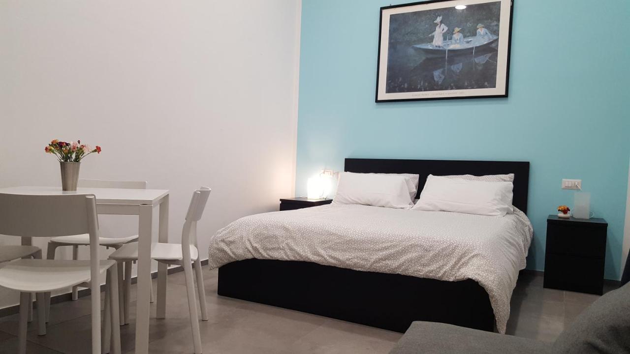 Alyssa House Napoli
